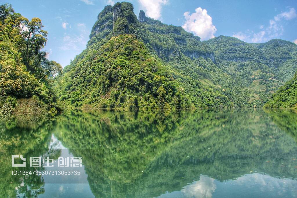 山中小湖，一場美麗的相逢